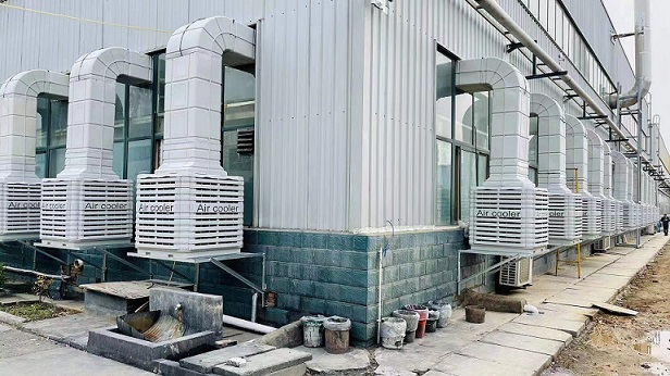 滎陽泰晟制衣廠掛壁冷風機降溫案例